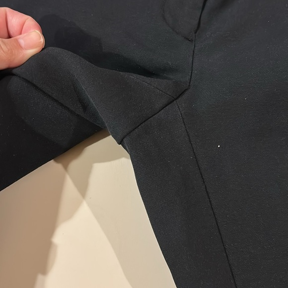 Slim Ankle - WHBM Black Pant - Picture 9 of 10